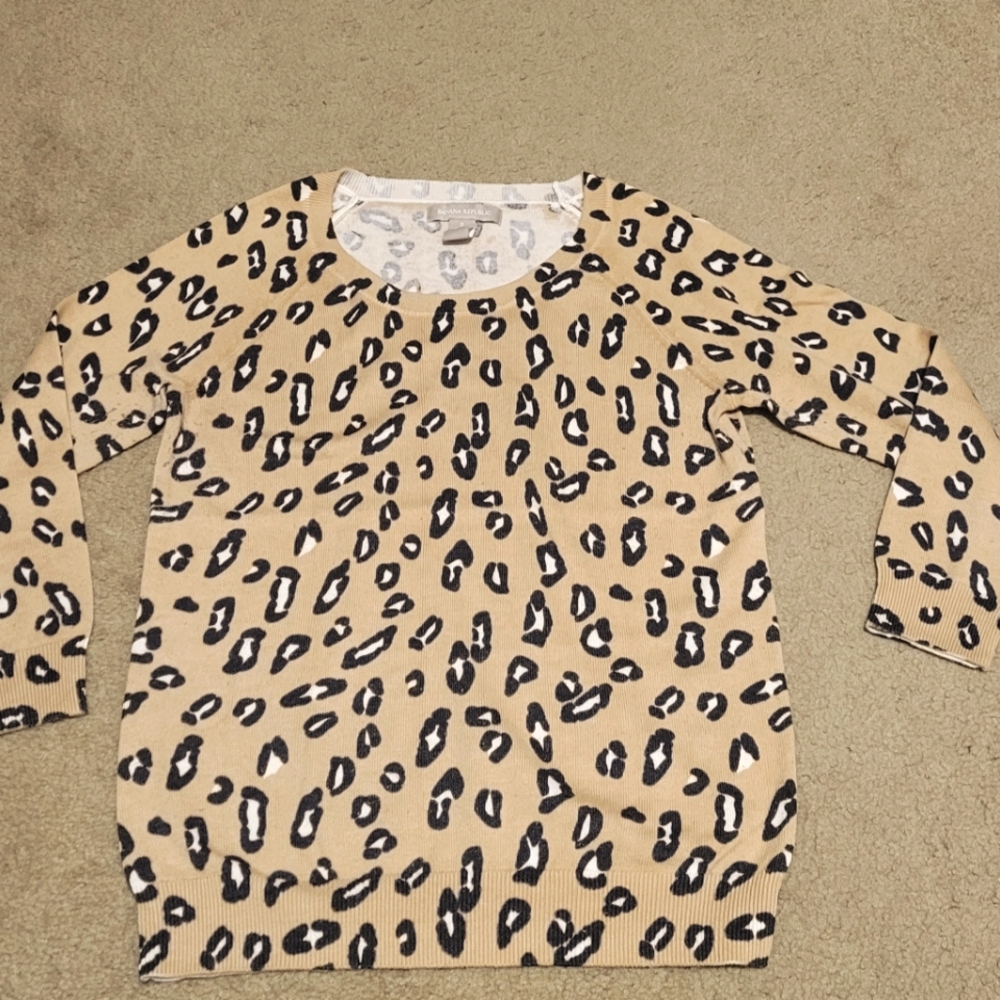 Banana Republic Women's Leopard Print Sweater - Tan and Black
